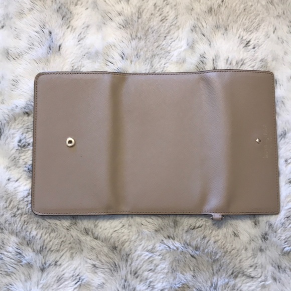 Kate Spade Wallet and Phone case - Picture 4 of 8